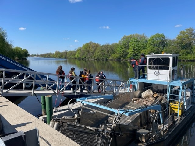 Watershed Ambassadors Tour the Skimmer Vessel Dock and Construct Birdhouses